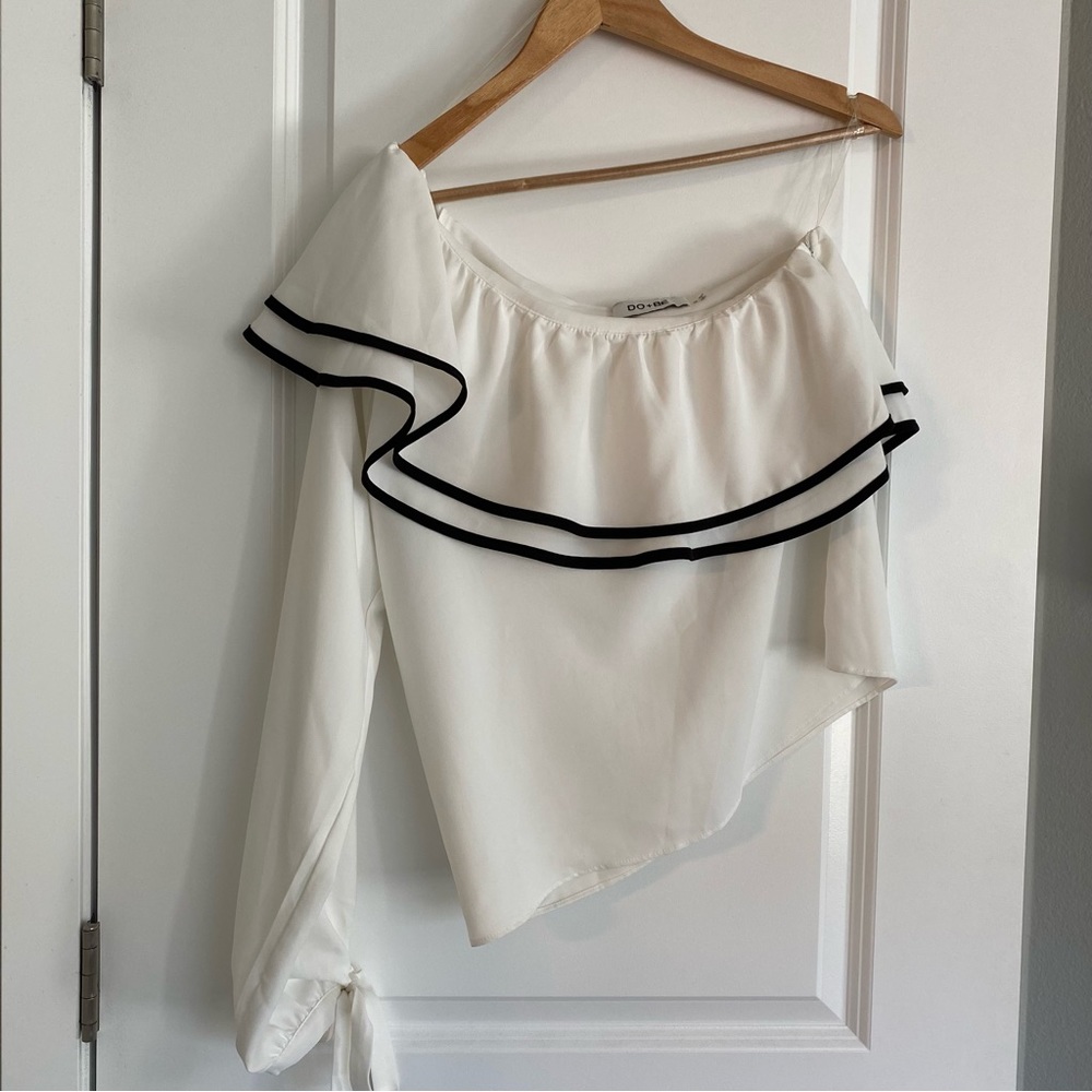 Ruffle One Shoulder Blouse